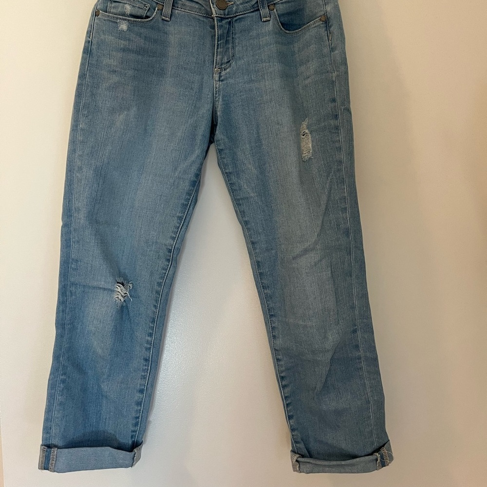Light washed Paige jeans. Size 26